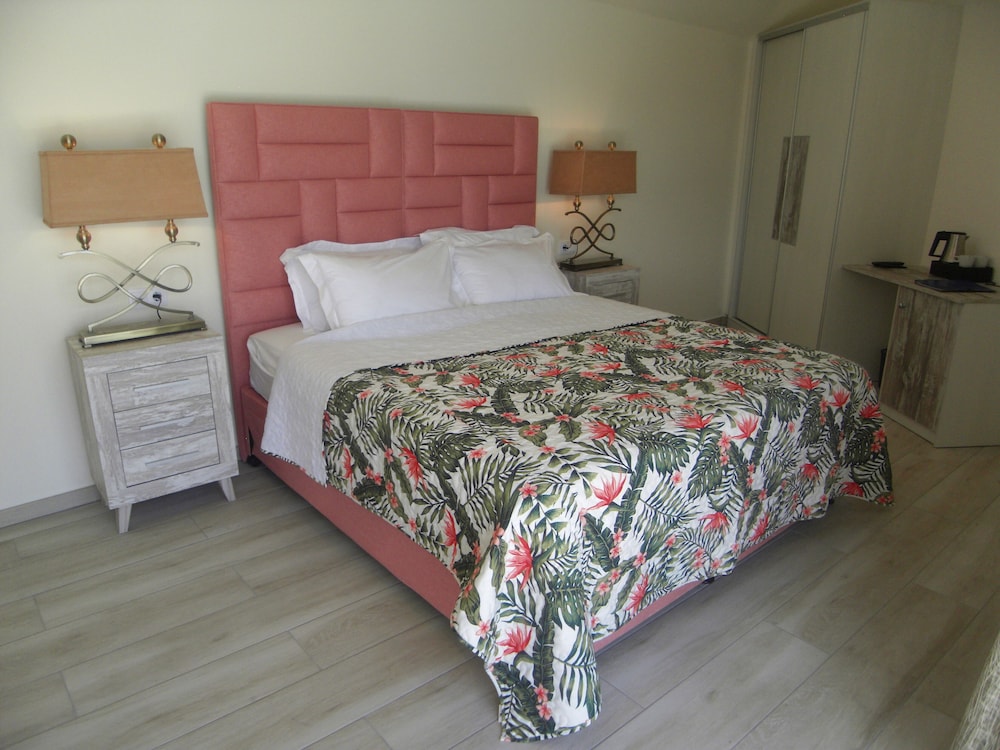 Habitación Doble Deluxe, Baño privado, Vista al mar (Habitación Árbol de Olivo)