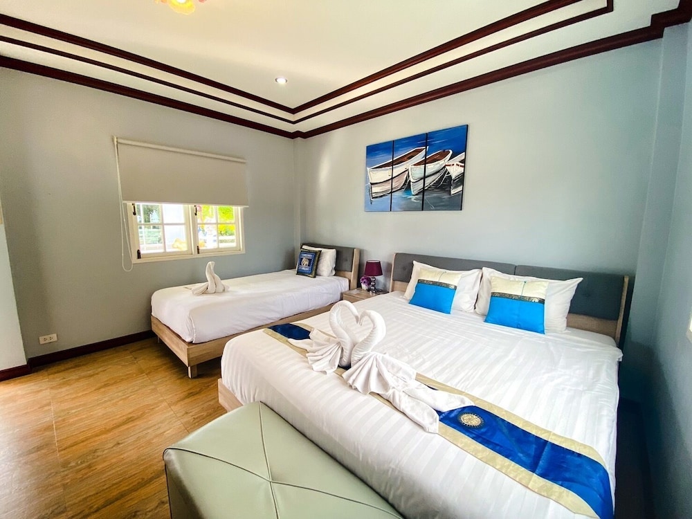 Superior Villa, Pool Access - Photo 12