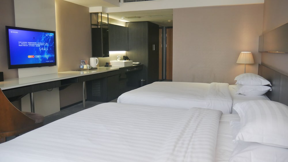 Economy Quadruple Room photo 3