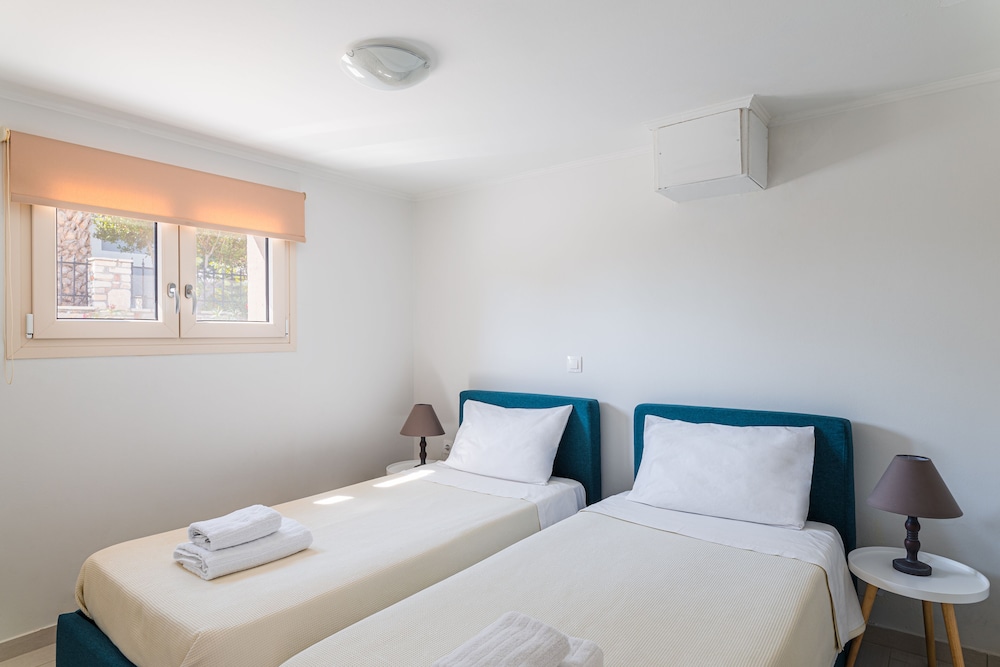 Apartment, 2 Bedrooms, Sea View (Kyma) photo 3
