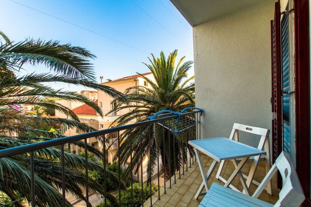 Apartment (Ina - with terrace - A3(4+1))