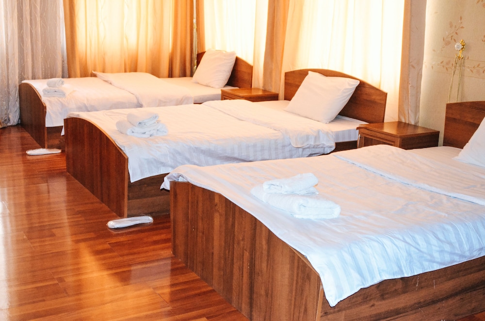 Standard Triple Room, Multiple Beds photo 1