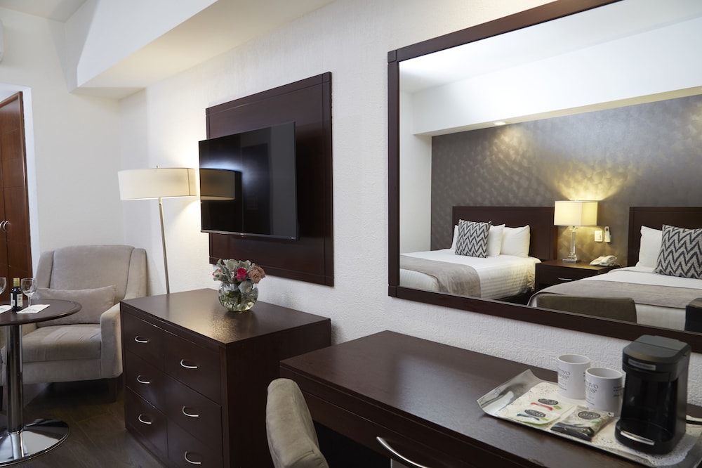 Executive Double Room - Photo 9