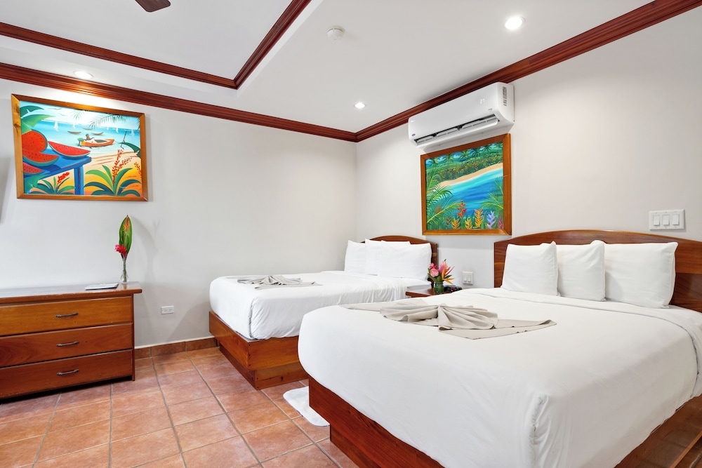 Deluxe Room, 2 Double Beds - Photo 3