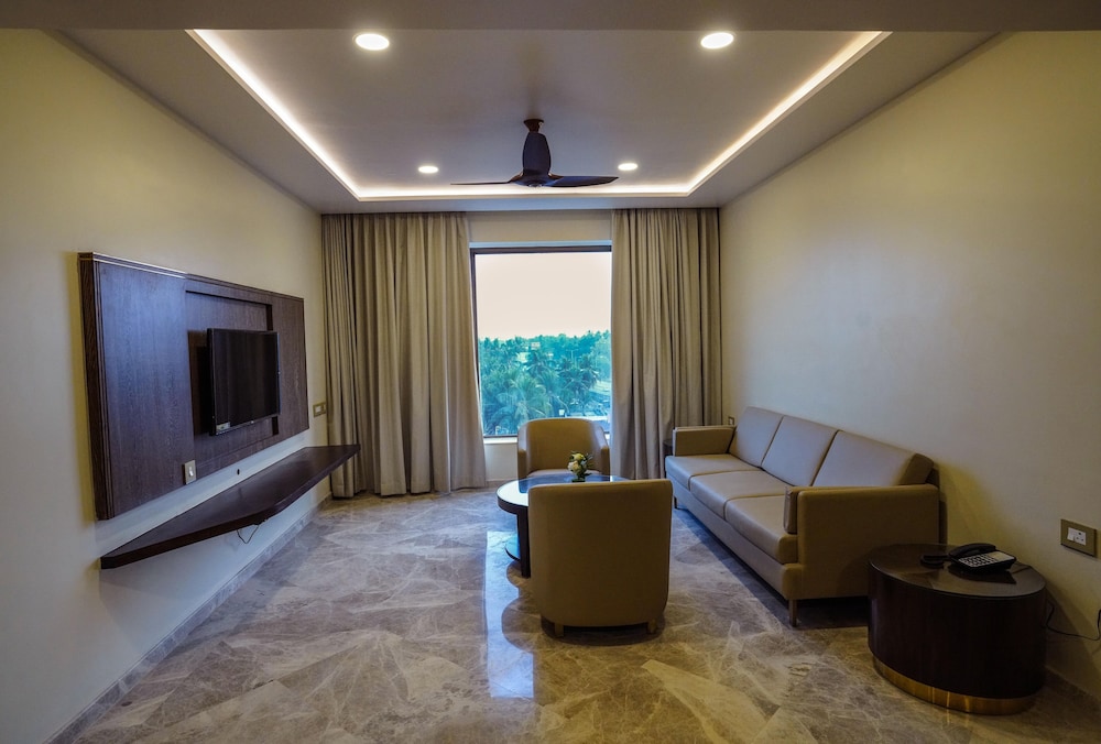 Club Room photo 2