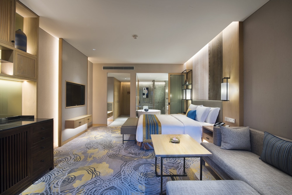 Standard Room, 1 King Bed, Accessible