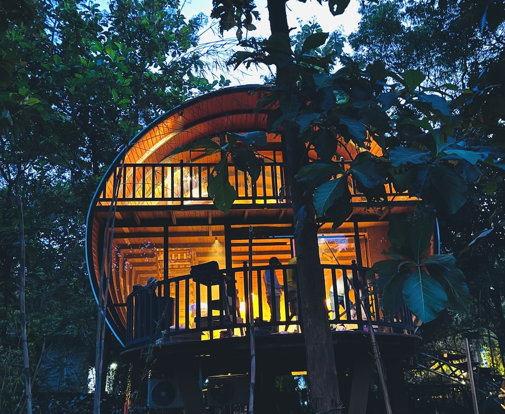 Family Tree House, 2 Bedrooms, Garden View photo 1