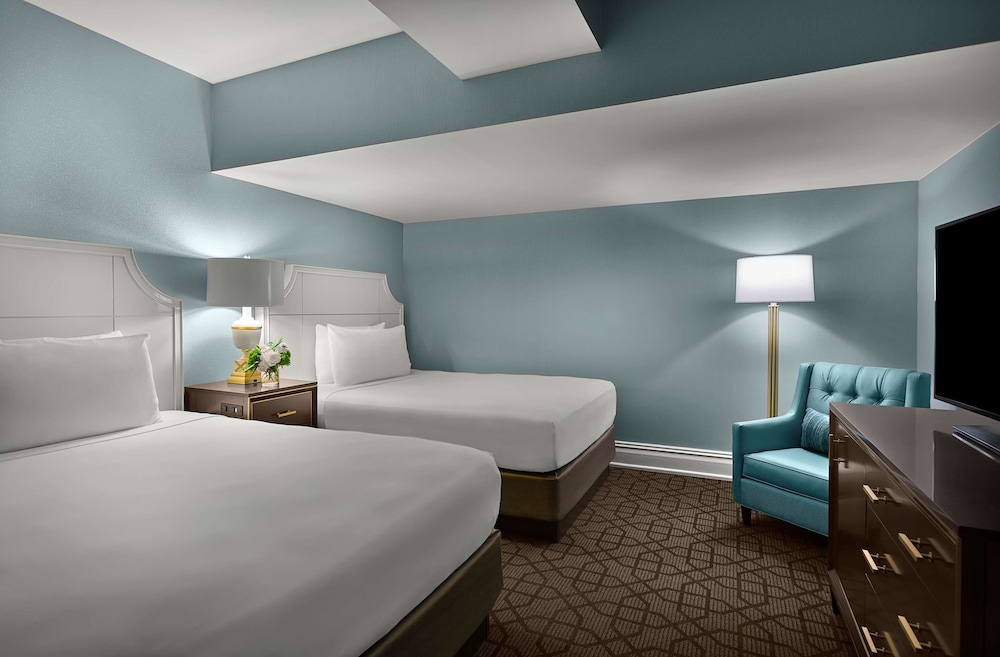 Suite, 2 Queen Beds (Chase One Bedroom) - Photo 3