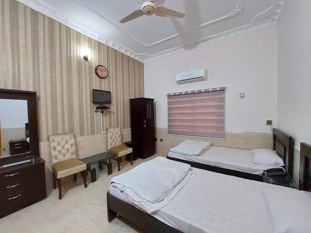 Deluxe Double Room photo 3