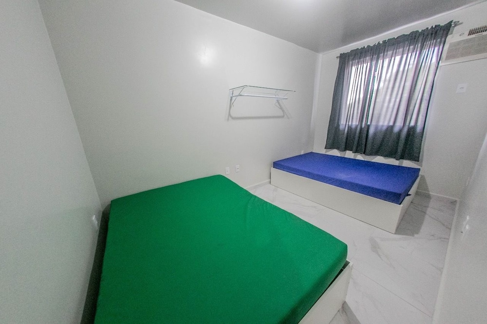 House, Multiple Beds photo 3