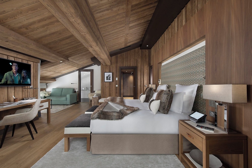 Suite (Prestige)