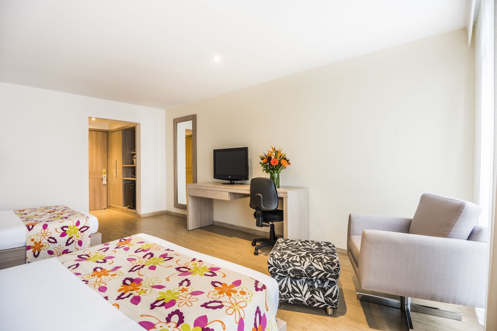 Superior Room, 2 Double Beds - Photo 3