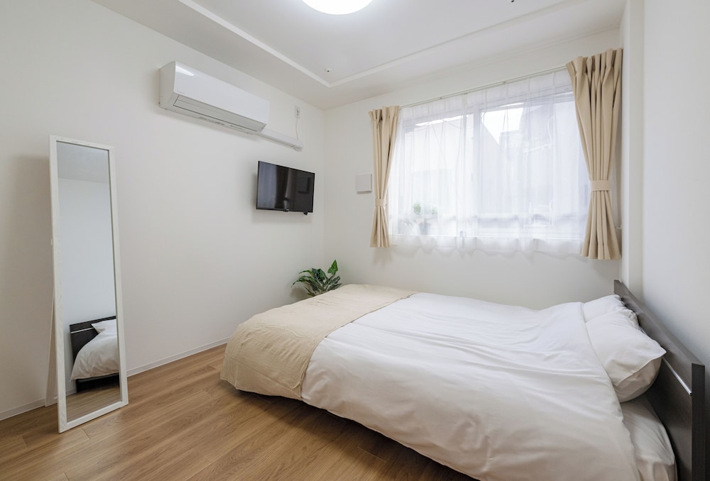 Basic Quadruple Room photo 1