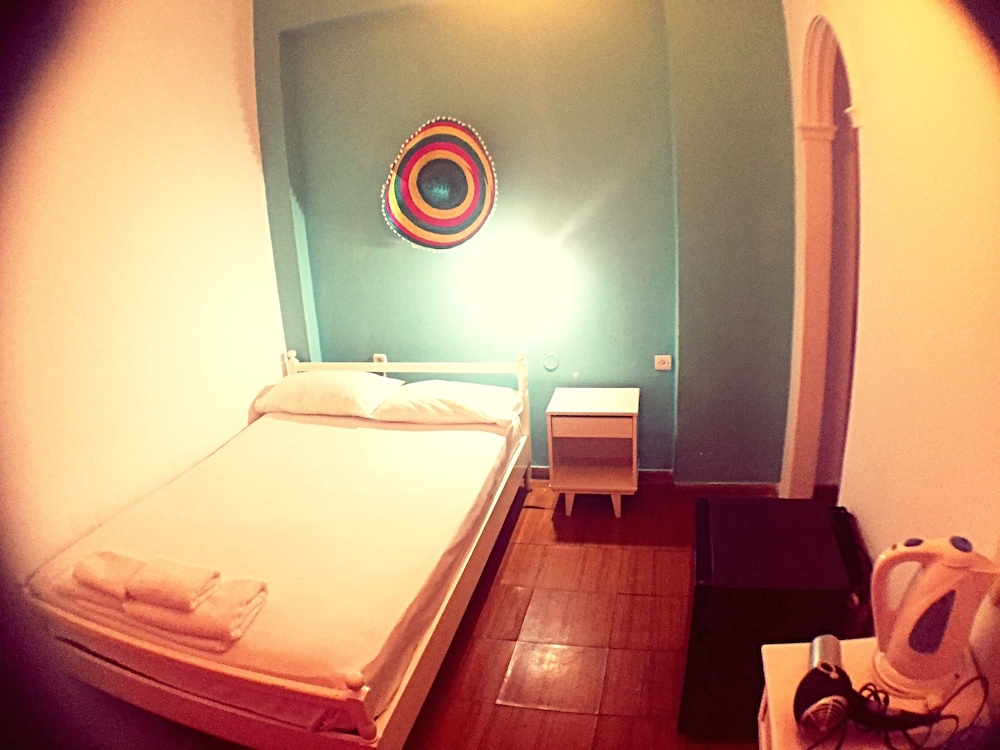 Economy Double or Twin Room, 1 Double or 2 Twin Beds (No Balcony)