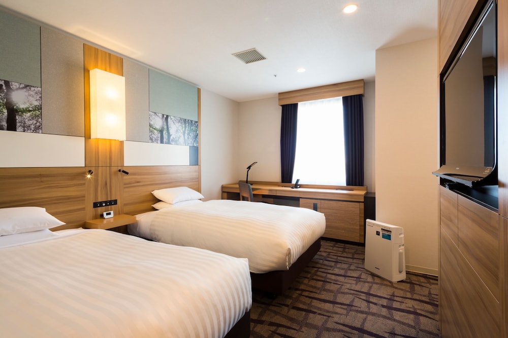 Twin Room, Smoking (For 2 Guests)