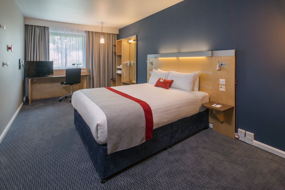 Room, 1 Double Bed, Accessible - Photo 4