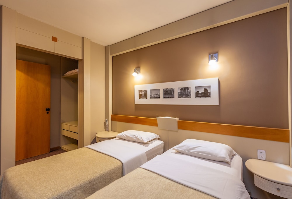 Deluxe Twin Room - Photo 1