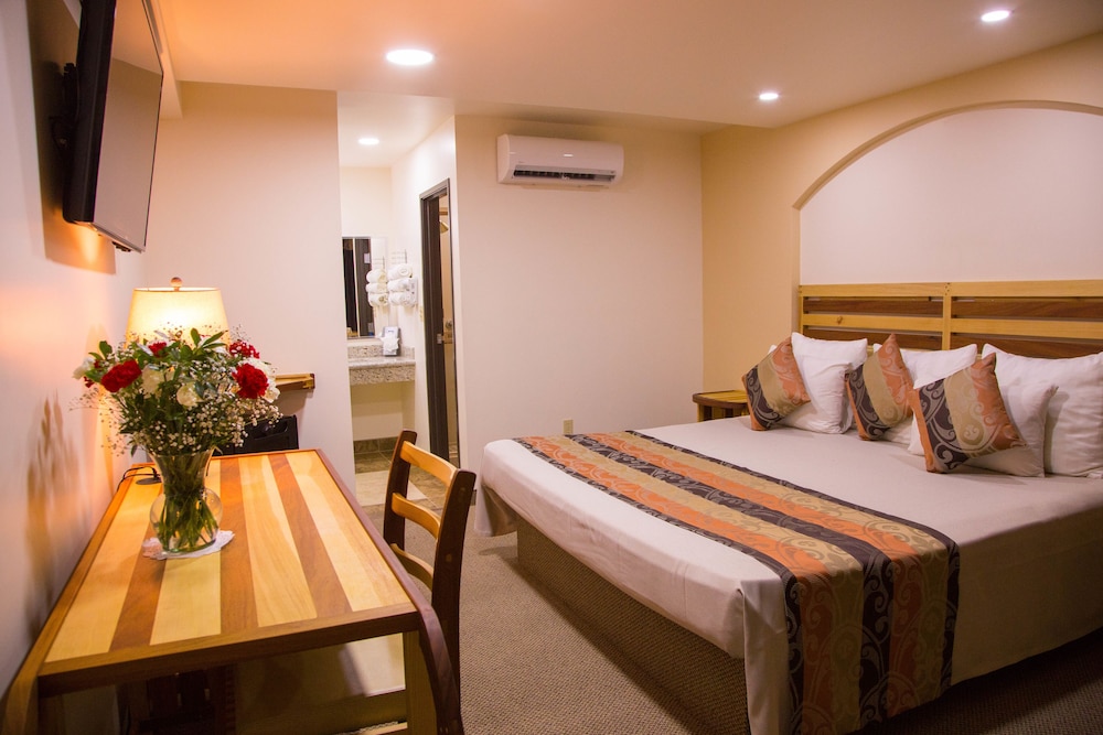 Deluxe Villa, 1 King Bed - Photo 12