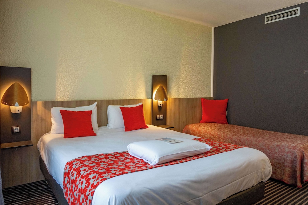 Superior Room, Multiple Beds - Photo 1