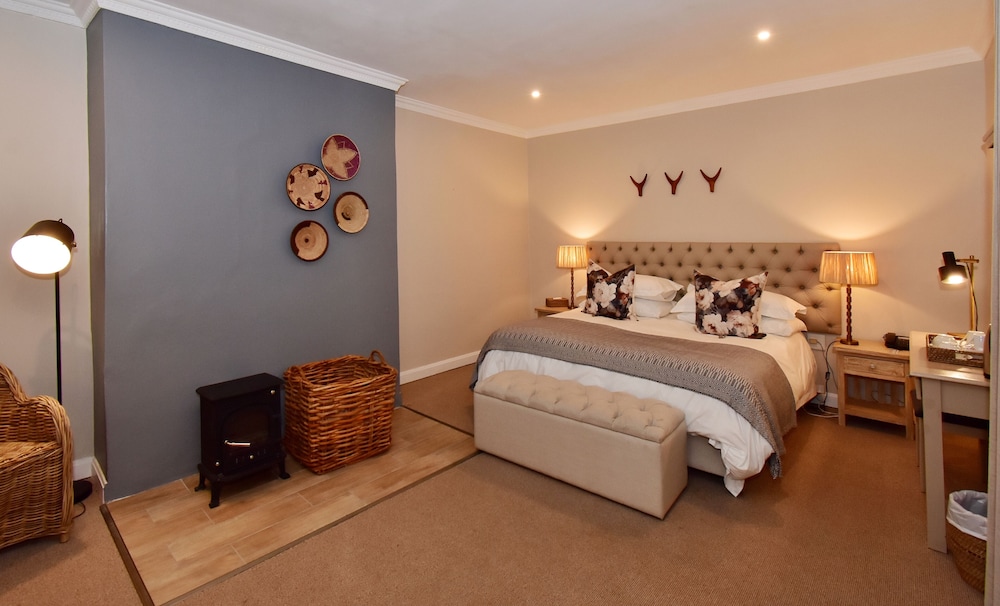 Classic Suite, Fireplace