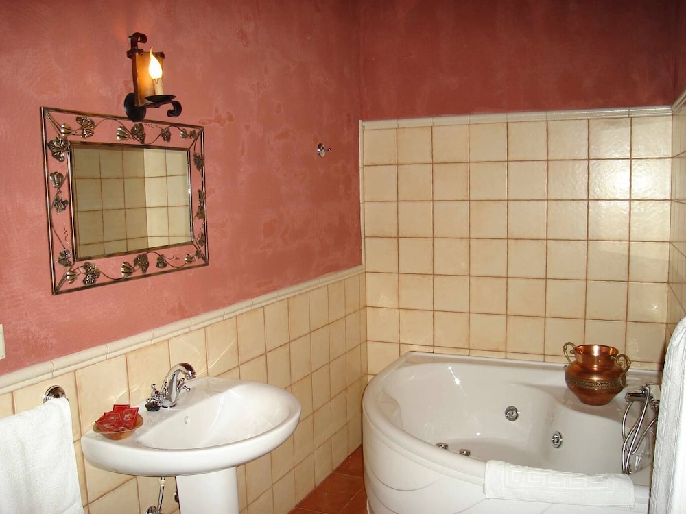 Casa Vacanze Calda con Piscina Privata nel Centro dell'Andalusia, Foto 6