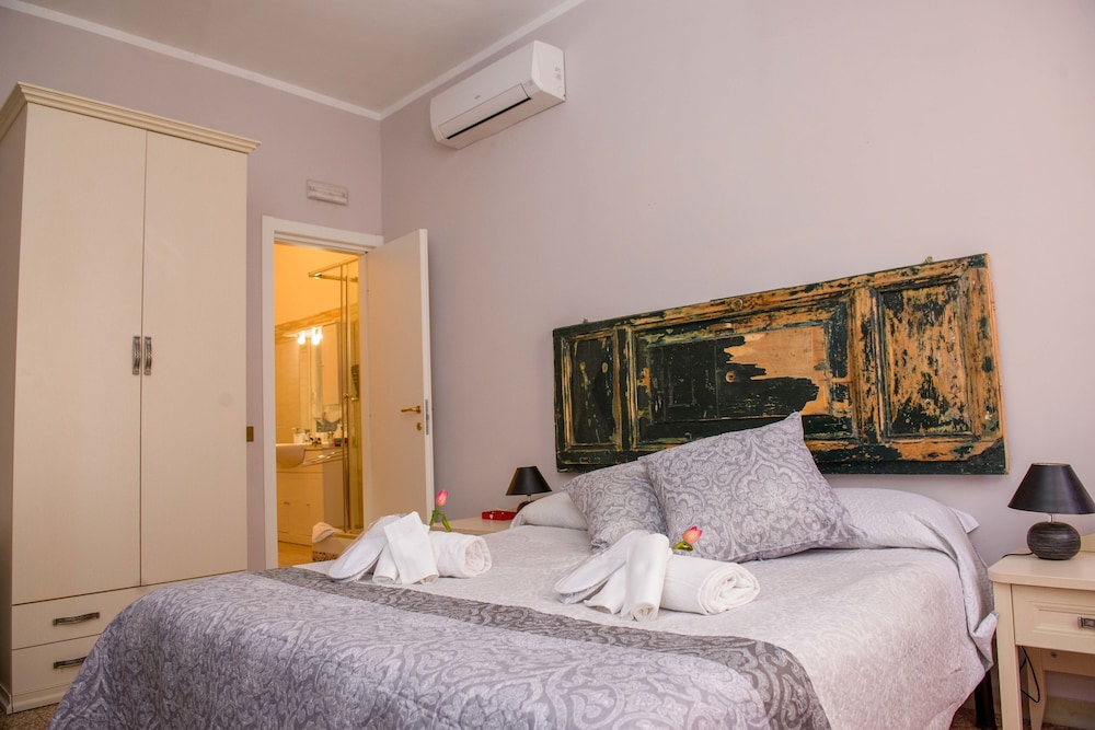 Double Room, Ensuite photo 3