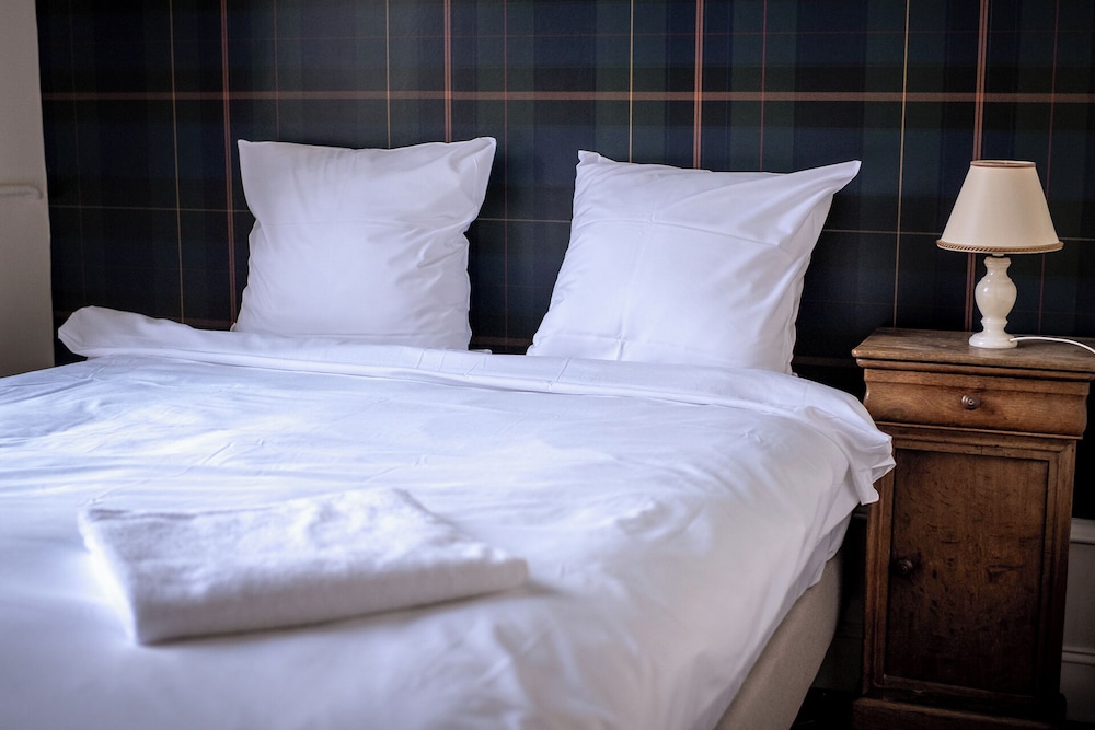 Economy Double Room photo 2
