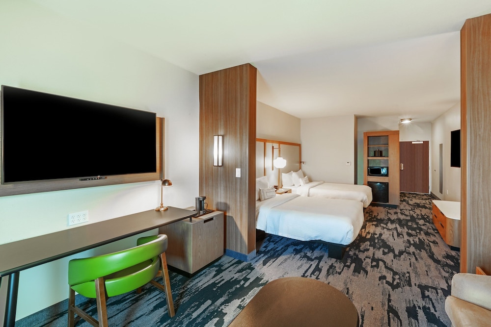 Executive Suite, Multiple Beds