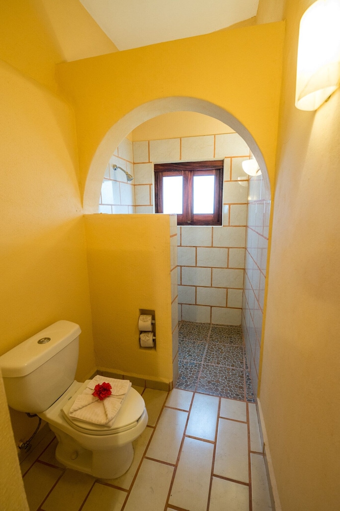 Beach View Suite - Photo 2