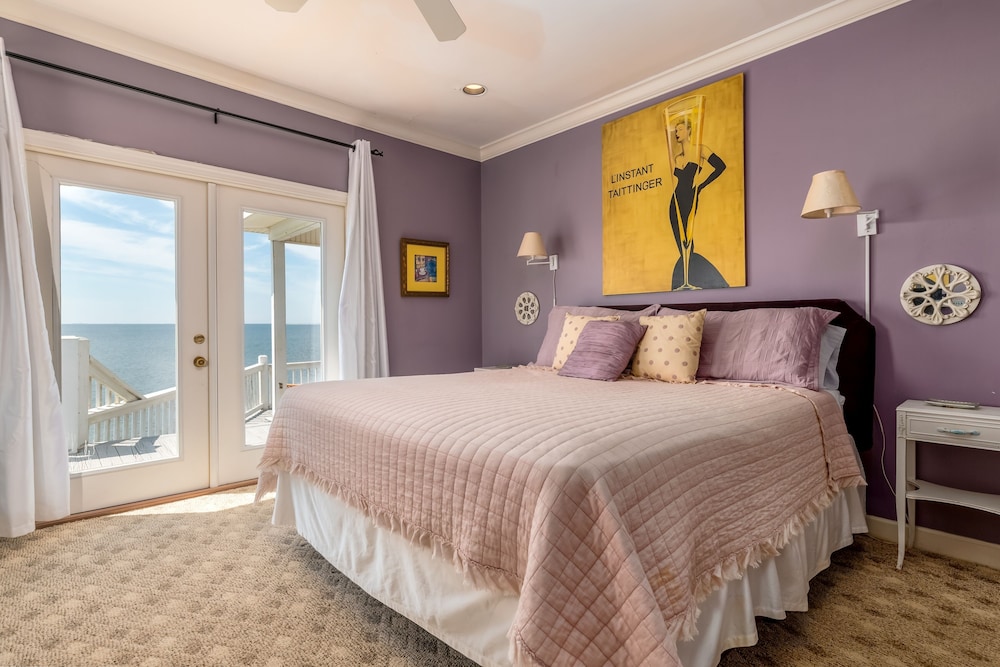 House, 5 Bedrooms photo 1