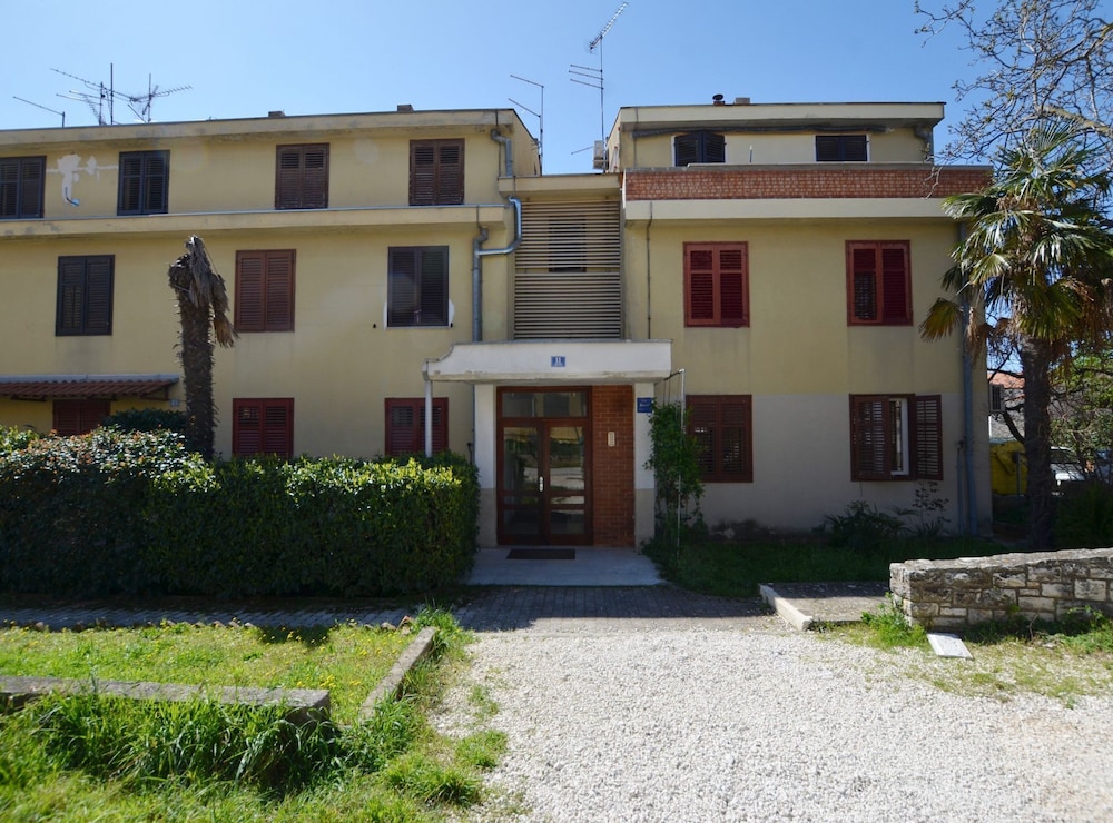 Apartment (Two Bedroom Apartment with Loggia)