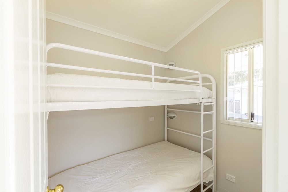 Deluxe Cabin (2BR) photo 2