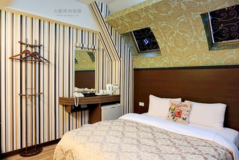 Business Double Room, 1 Double Bed (with bathtub)