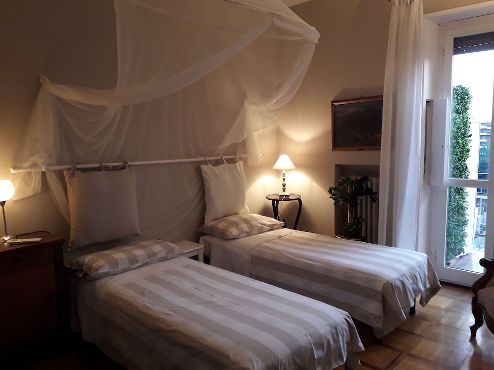 Double or Twin Room, Balcony (Moon)