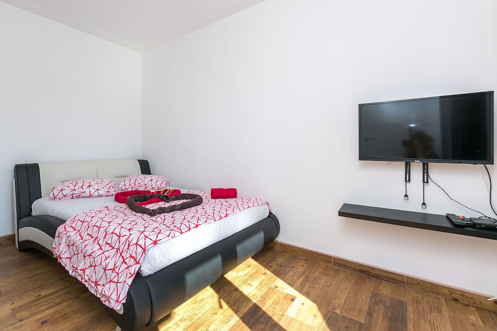 Apartment (A5) photo 1