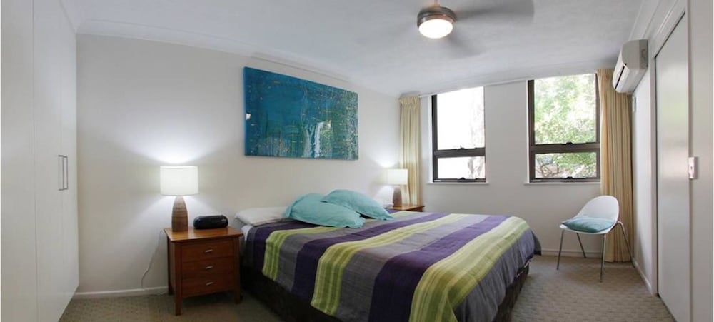 2 Bedroom Apartment photo 3