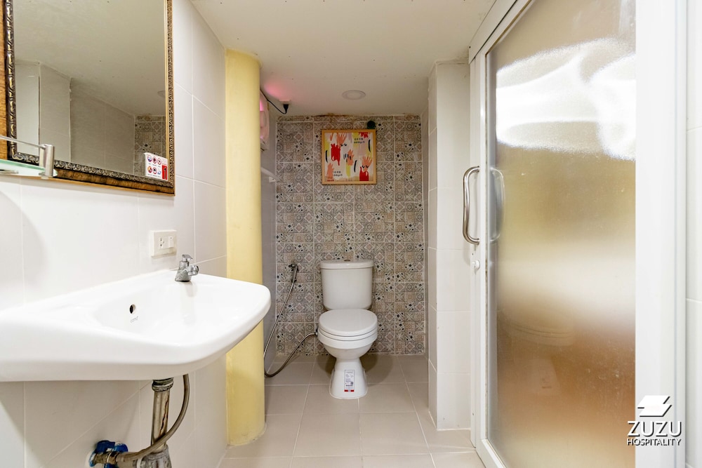 Superior Room - Photo 9