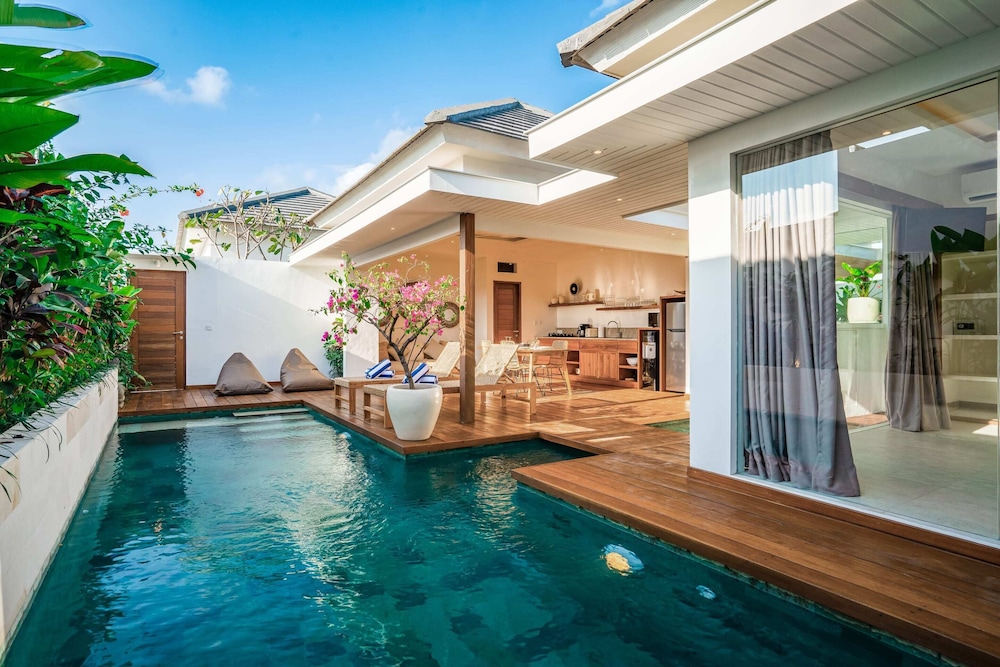 Basic Villa, Multiple Beds photo 1
