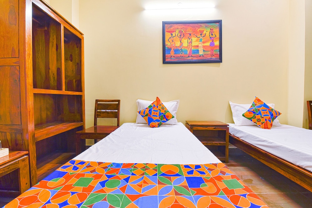 Deluxe Room - Photo 3