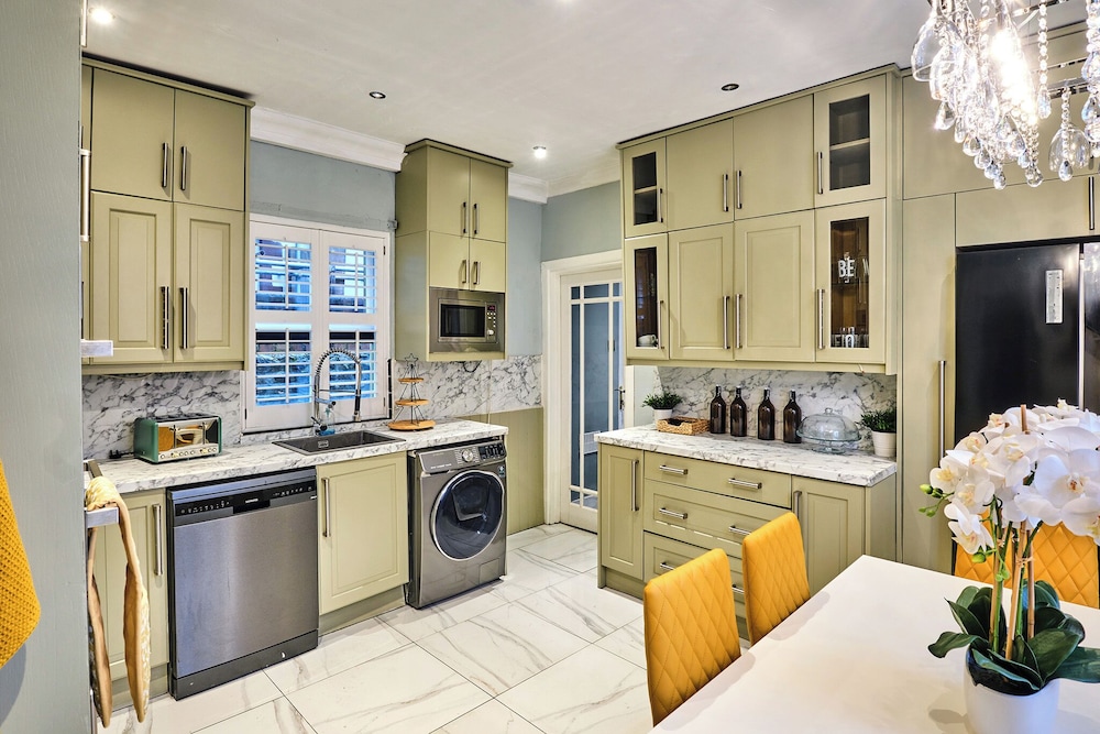 Charming Cardiff Home Con Parcheggio Privato & Moderni Comfort, Foto 4