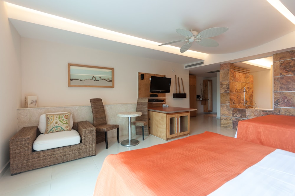Junior Double Room