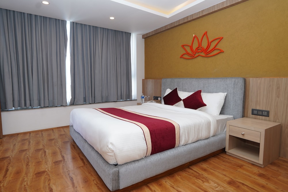 Deluxe Double Room photo 2