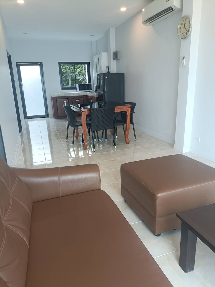 Family Villa, Kitchen, Beachfront - Photo 25