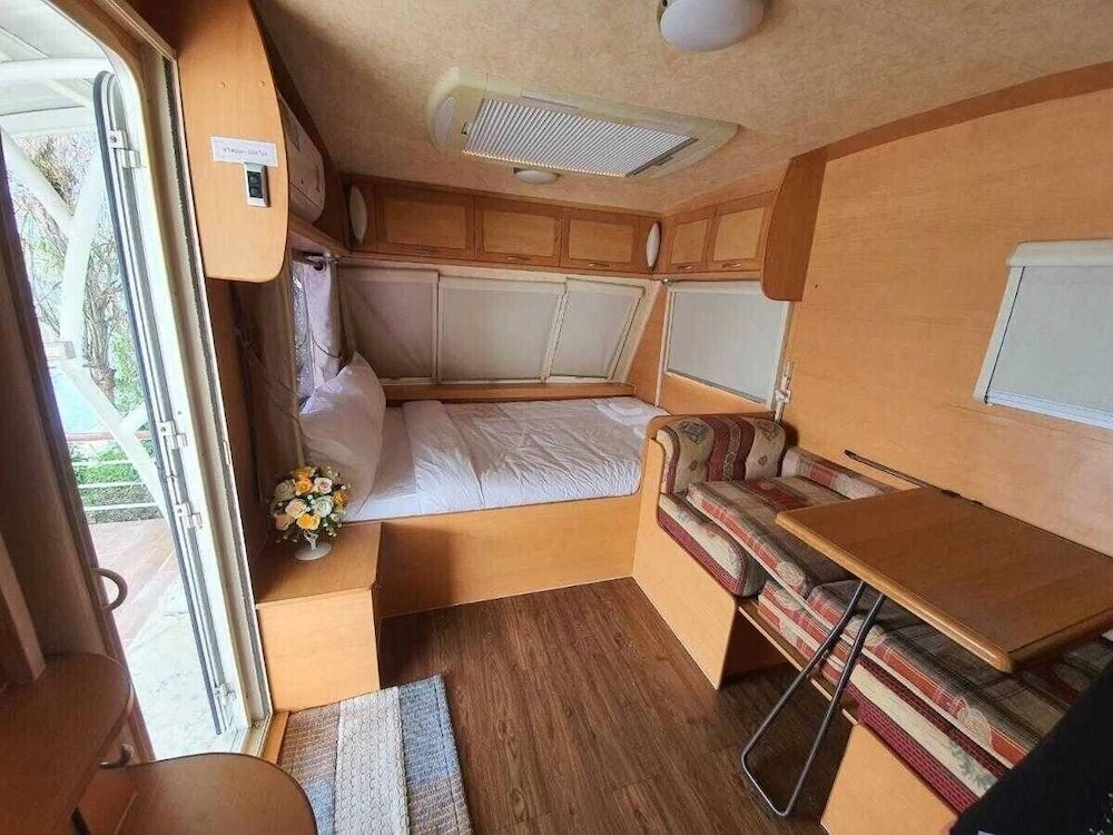 Superior Cabin, Balcony, Lake View