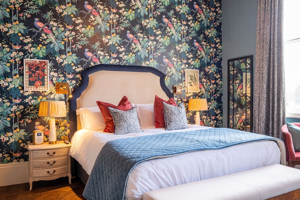 Signature Room