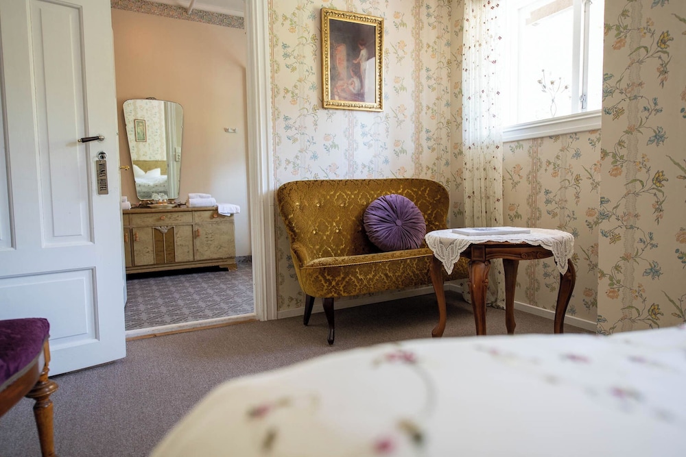 Traditional Double or Twin Room photo 2