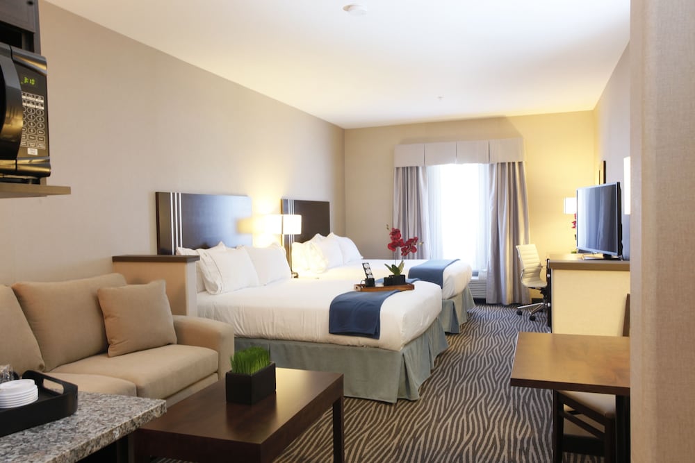 Standard Room, Multiple Beds photo 2