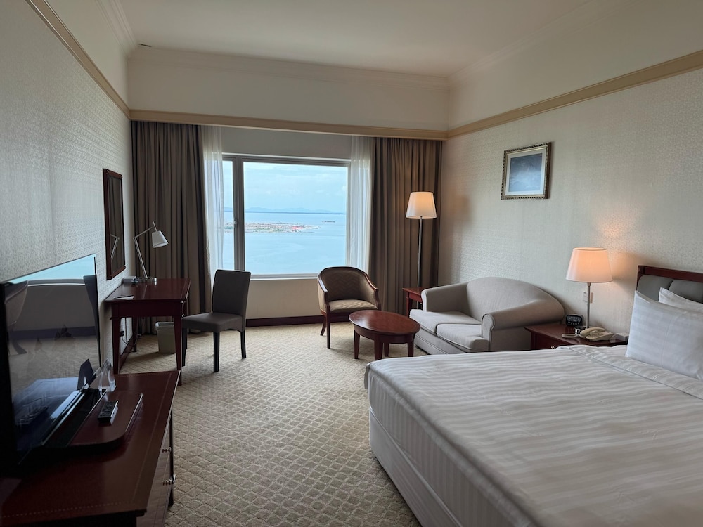 Premier Seaview room - Photo 3