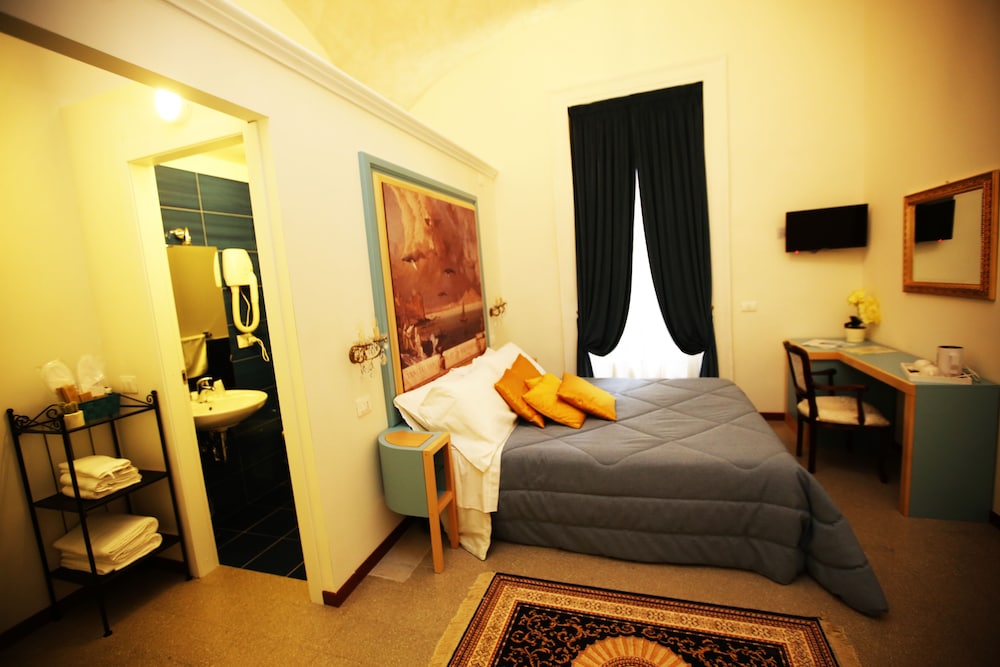 Basic Quadruple Room