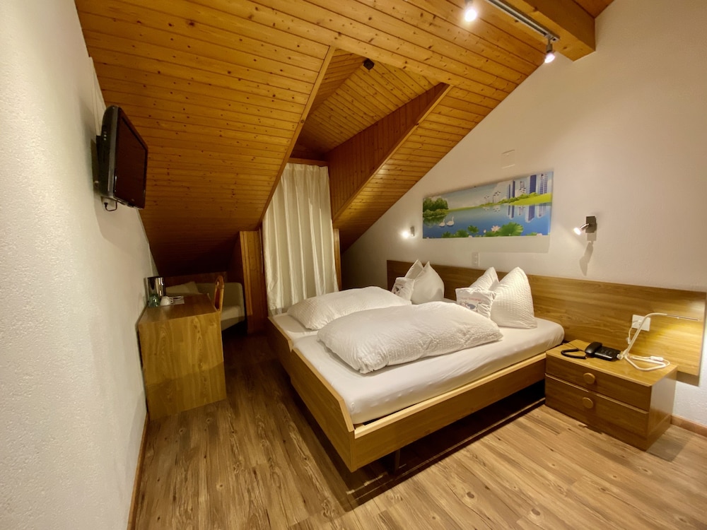 Double Room (attic) - Photo 2